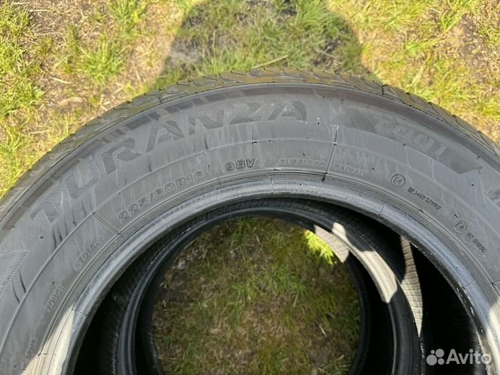 Bridgestone Turanza T001 225/60 R16 98V