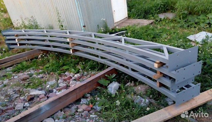 Каркас арочного ангара без посредников