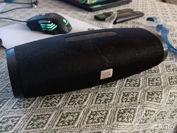 Колонка jbl паль