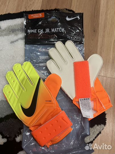 Вратарские перчатки детские Nike