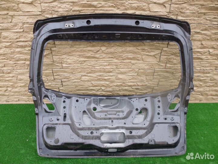 Крышка багажника Субару Аутбек B14 c 2010