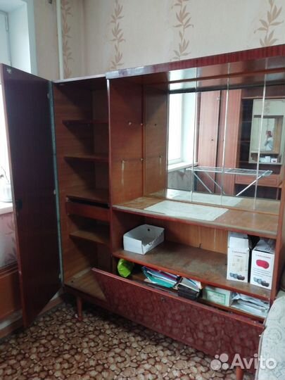 Буфеты и серванты бу