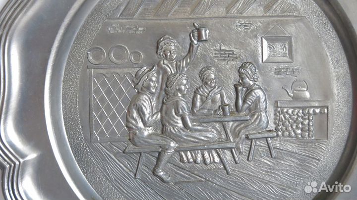 Тарелки оловянные декоративные Германия