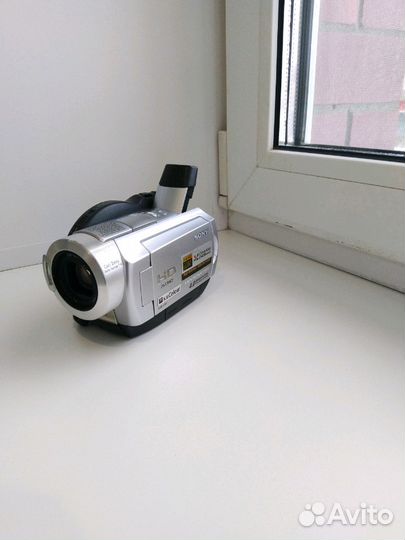 Камера Sony hdr-ux5 handycam