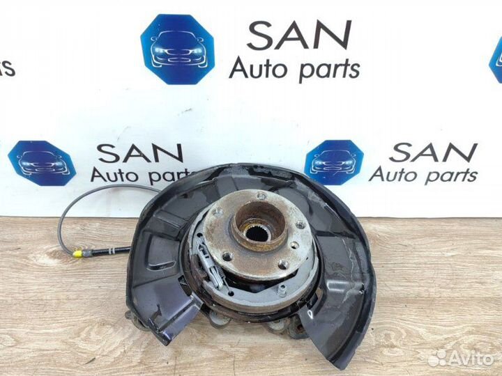 Кулак задний правый Bmw 3 F30 N20B20 2012