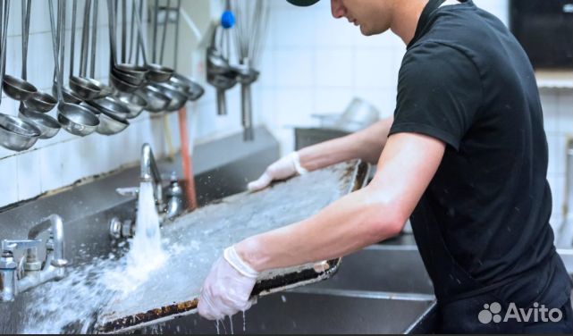Мойщик / уборщик