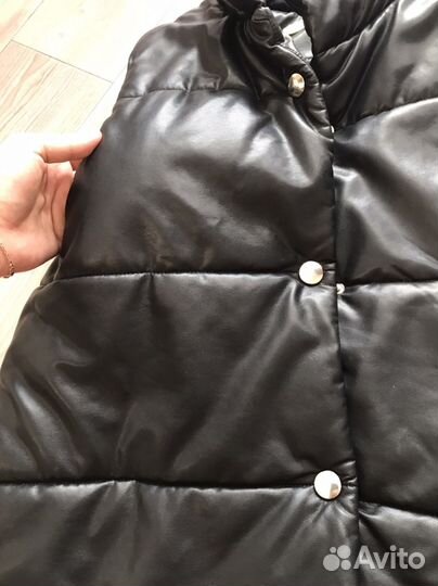 Жилетка безрукавка