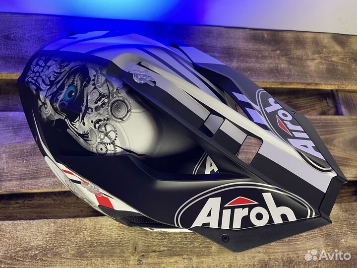 Кроссовый шлем Airoh Twist 2.0 Mask Matt+очки Leat