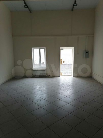 Торговая площадь, 48 м²
