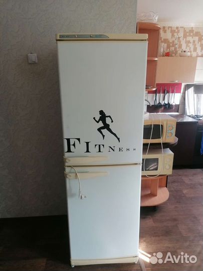 Холодильник на запчасти