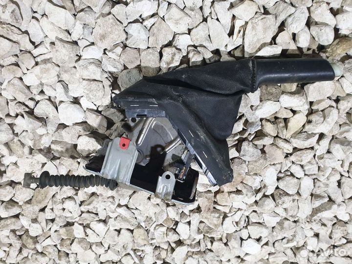 Ручник Opel Astra H