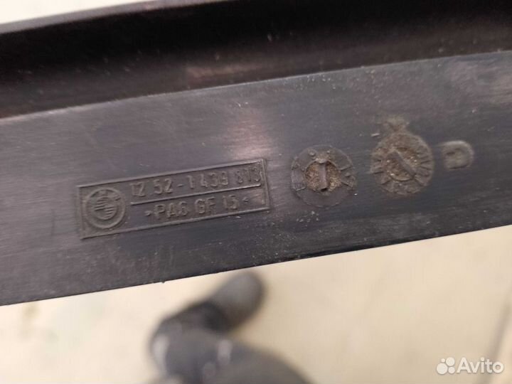 Кронштейн радиатора BMW X5 E53 M54