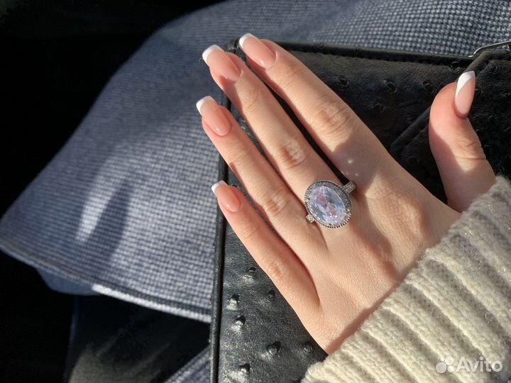 Колечки бижутерия