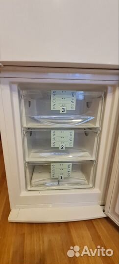 Запчасти для Холодильник liebherr