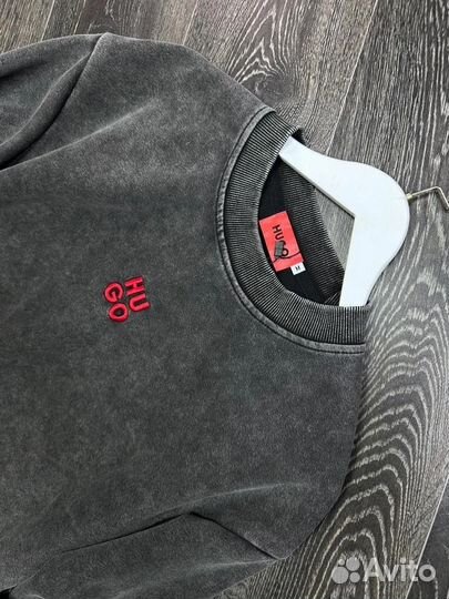 Свитшот hugo boss