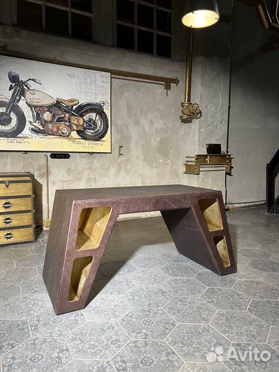 Стол офисный в стиле Лофт