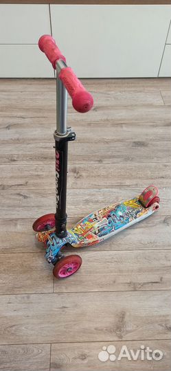 Самокат детский трехколесный