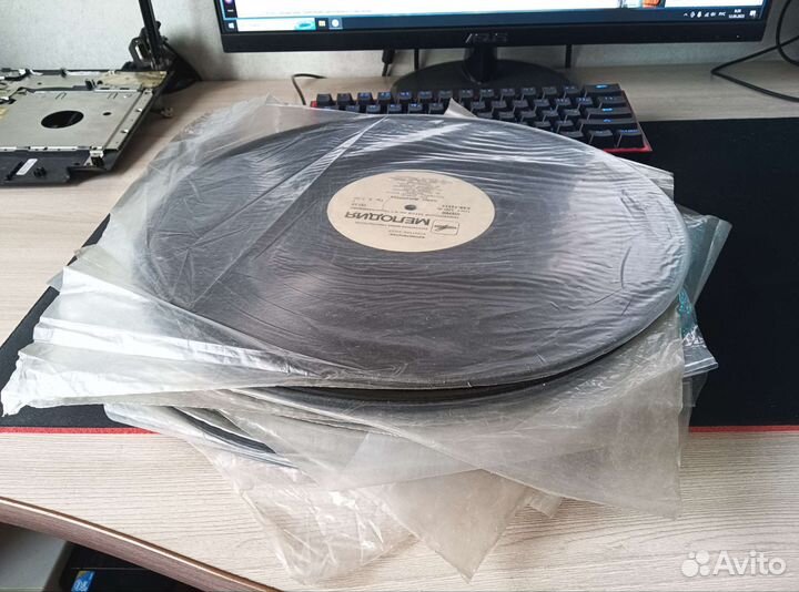 Виниловые пластинки