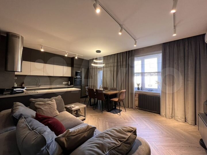 3-к. квартира, 85 м², 9/16 эт.