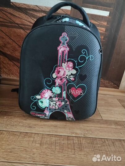 Школьный рюкзак
