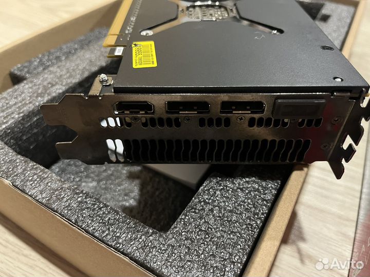 Видеокарта AMD Radeon RX Vega 64 (8gb) Sapphire