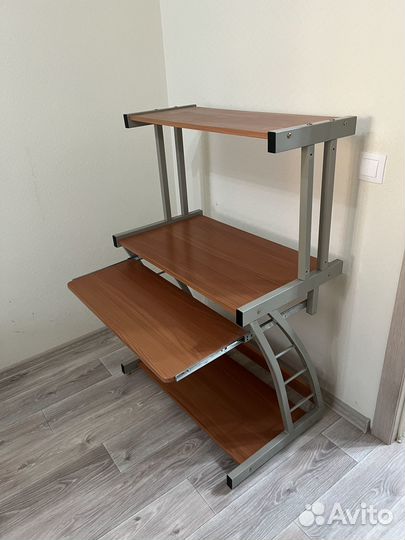 Компьютерный столик бу
