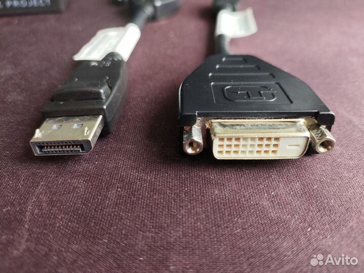 DisplayPort to Single-Link DVI-D адаптер