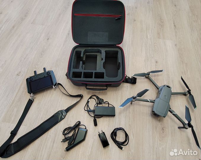 Дрон DJI Mavic 2 Pro со SMART Controller