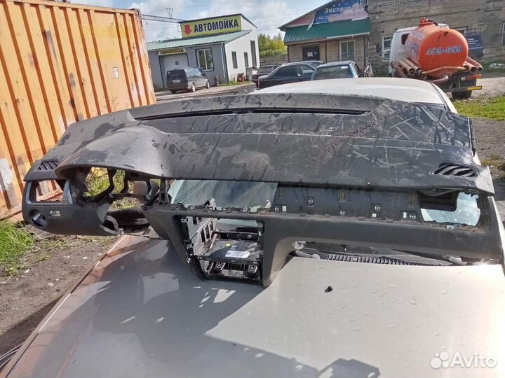 Торпедо Skoda Rapid 1