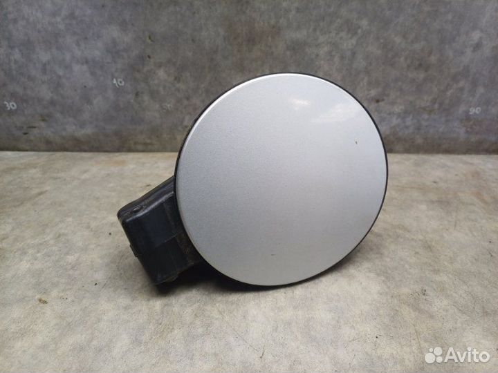 Лючок бензобака Volkswagen Polo 1.6 MT 2012