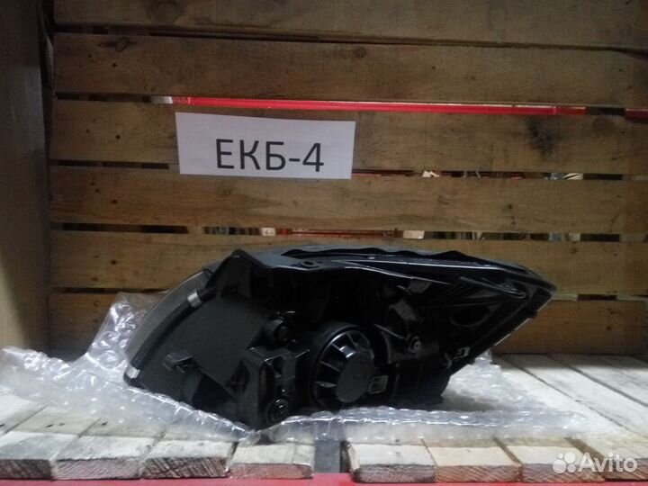 Фара правая Kia Rio 2 JB 2005-2011