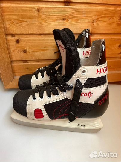 Коньки хоккейные детские