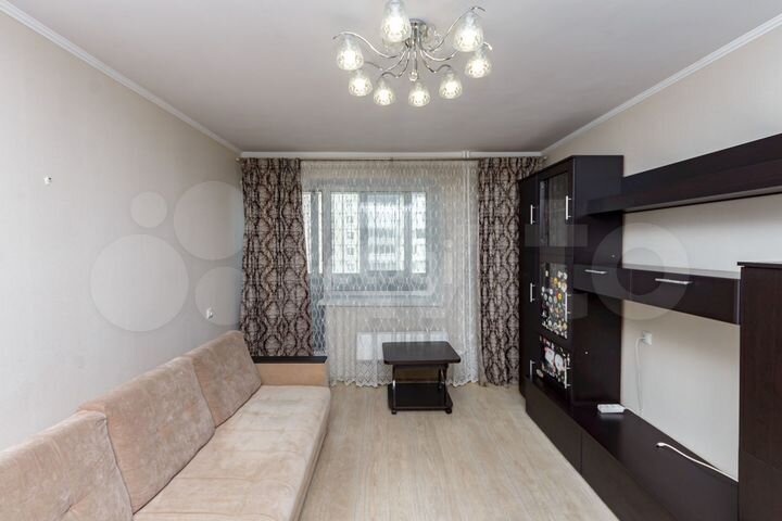 2-к. квартира, 45 м², 6/10 эт.