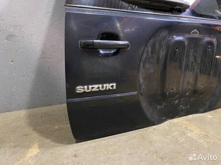 Дверь багажника Suzuki Grand Vitara TD