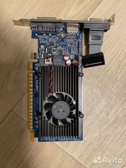 Материнская плата с видеокартой и озу