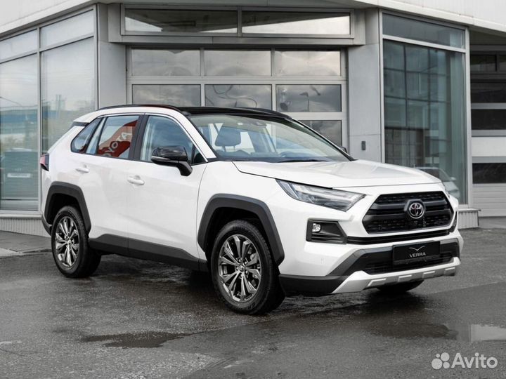 Toyota RAV4 2.0 CVT, 2024