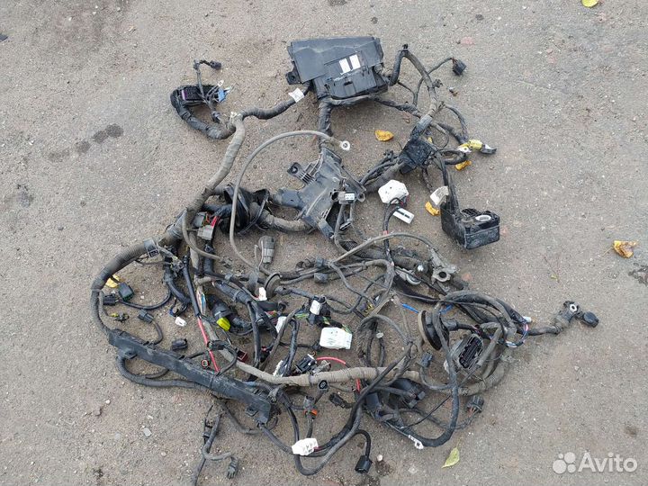 Подкапотная проводка kia ceed jd 1.6 MT