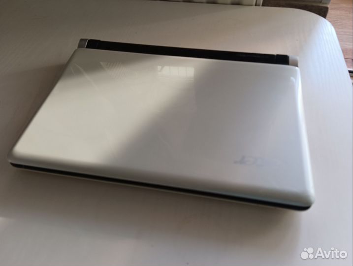 Нетбук acer aspire one