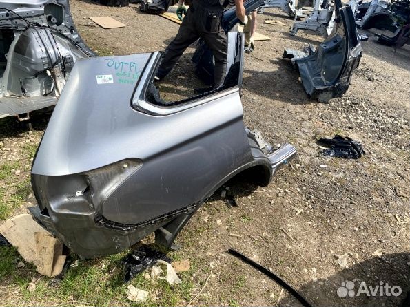 Mitsubishi Outlander 3 задняя часть крылья задние