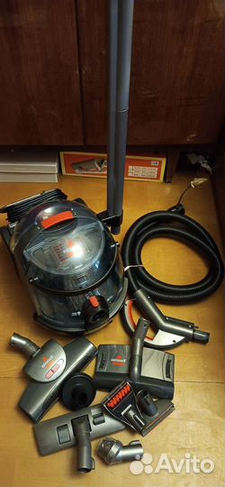 Моющий пылесос Bissell 81N7-J