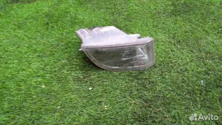 Фара противотуманная птф передняя правая Toyota
