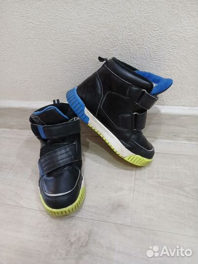 Ботинки осенние 29