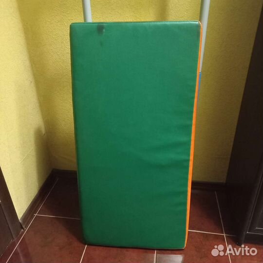 Шведская стенка с турником и матом бу