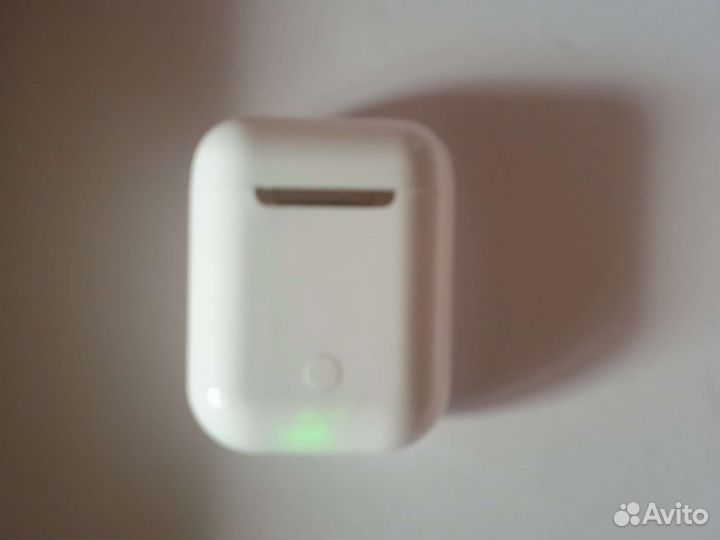 Беспроводные наушники apple airpods