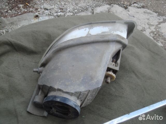 Тойота Фара противотуманная правая Cruiser 120