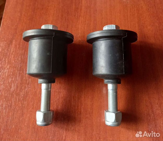 Опоры задней балки ваз 2110-12