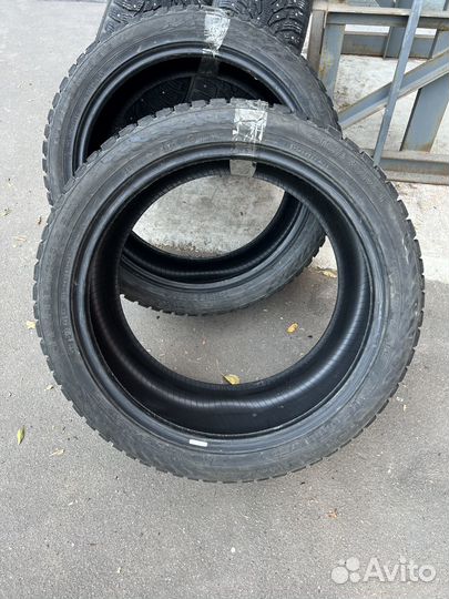 Nokian Tyres Hakkapeliitta 9 SUV 285/40 R21 и 315/35 R21 109T
