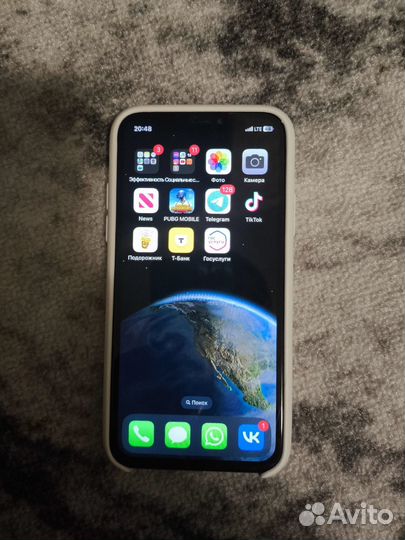 iPhone X, 64 ГБ