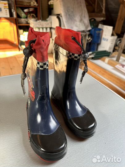 Детские резиновые сапоги размер 28