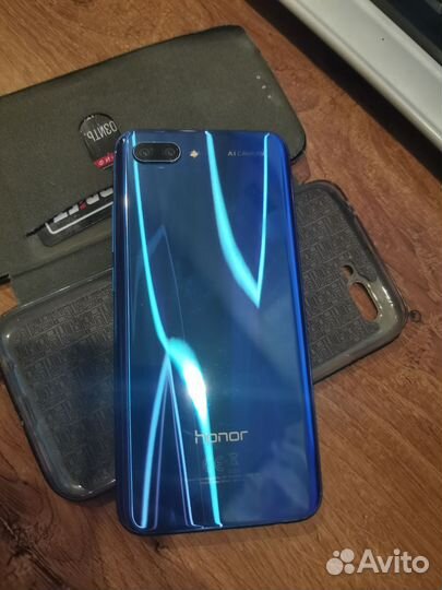 HONOR 10, 4/128 ГБ